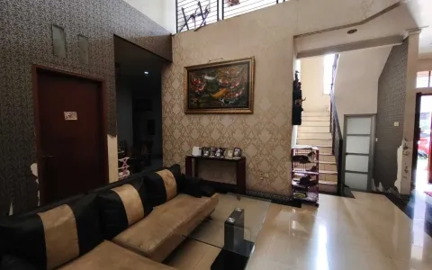 Jual Rumah Tinggal di Kramat Jati, Jakarta Timur