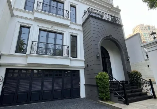 House Brand New at Jagakarsa, Jakarta Selatan