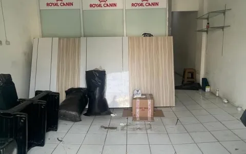 Sewa Ruko di Jl. Pluit Kencana, Jakarta Utara