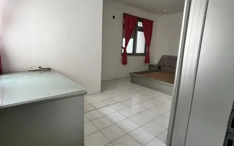 Jual Rumah Rapih Siap Huni di Daan Mogot, Jakarta Barat