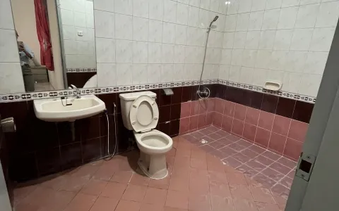 Jual Rumah Rapih Siap Huni di Daan Mogot, Jakarta Barat