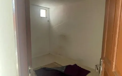 Sewa Ruko di Jl. Pluit Kencana, Jakarta Utara
