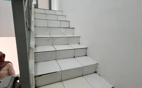 Jual Rumah Rapih Siap Huni di Daan Mogot, Jakarta Barat