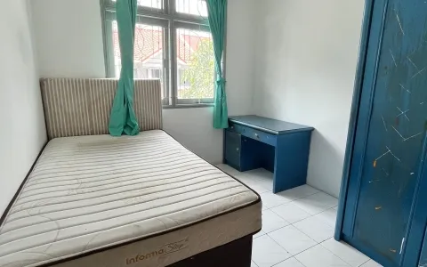 Jual Rumah Rapih Siap Huni di Daan Mogot, Jakarta Barat