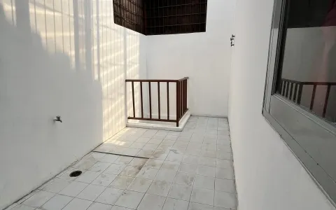 Jual Rumah Rapih Siap Huni di Daan Mogot, Jakarta Barat