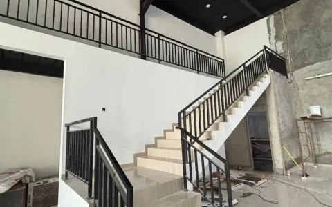 Sewa Ruko Pluit, Cocok untuk Lounge Resto, Lokasi bagus sebelah Mall, Jakarta Utara - PPM