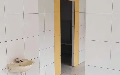 Ruko 3 Lantai Lokasi Strategis Cocok Untuk Resto di Jogja